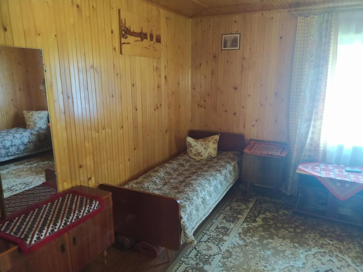 Starovitska Hata - Ethno-cottage Verkhovyna Esterno foto