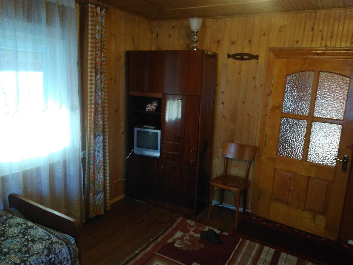Starovitska Hata - Ethno-cottage Verkhovyna Esterno foto